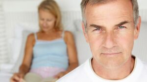 Sexo depois dos 50: mudanças no corpo e saúde sexual masculina