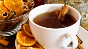 Chá de canela: benefícios, contraindicações e preparo ideal