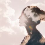 Alzheimer em mulheres: novo estudo revela fatores de risco